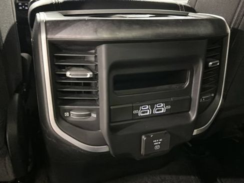Used 2022 RAM 1500 Big Horn AWD/4WD image 27