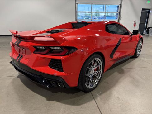 Used 2022 Chevrolet Corvette Stingray Preferred Conv w/ Z51 Performance Package RWD image 3