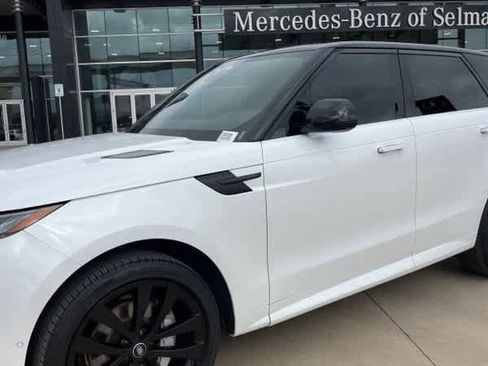 Used 2025 Land Rover Range Rover Sport Dynamic SE image 6