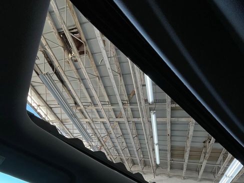 Used 2018 Honda Odyssey EX-L image 32