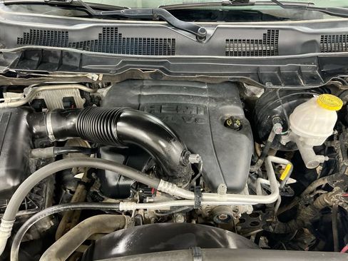 Used 2019 RAM 1500 Big Horn AWD/4WD image 23
