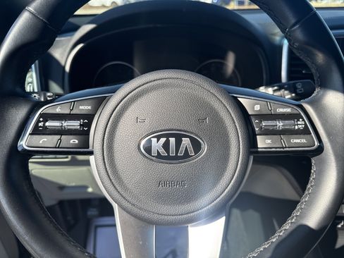 Used 2021 Kia Sportage S image 11