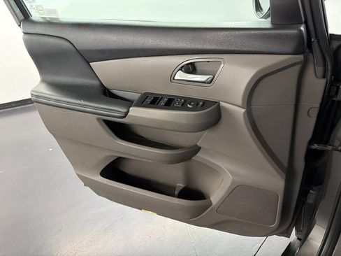 Used 2014 Honda Odyssey EX-L image 22