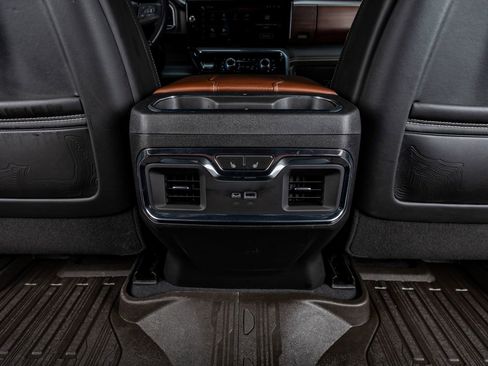 Used 2023 GMC Sierra 1500 Denali Ultimate image 33