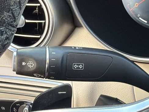 Used 2021 Mercedes-Benz C 300 Sedan image 26