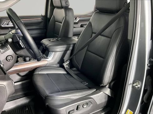 Certified 2024 GMC Sierra 1500 SLT RWD image 21