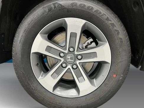 New 2025 Honda Pilot EX-L image 7