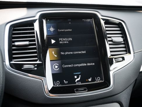 Used 2019 Volvo XC90 T6 R-Design w/ Advanced Package AWD/4WD image 23