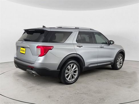Used 2023 Ford Explorer Limited w/ Equipment Group 301A image 5