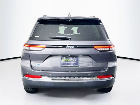 Used 2023 Jeep Grand Cherokee 4WD 4xe w/ Luxury Tech Group II image 7