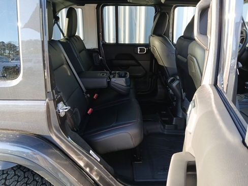 New 2026 Jeep Wrangler Unlimited Rubicon image 28