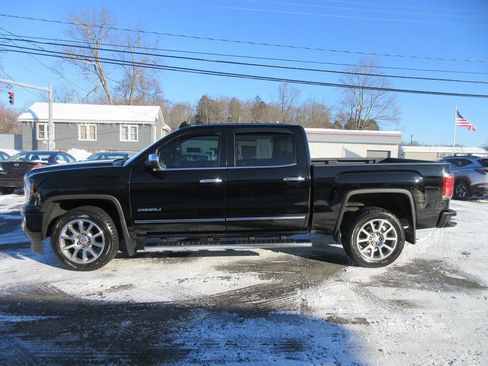 Used 2017 GMC Sierra 1500 Denali image 3