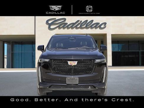 Used 2022 Cadillac Escalade Sport Platinum w/ Heavy-Duty Trailer Package AWD/4WD image 10