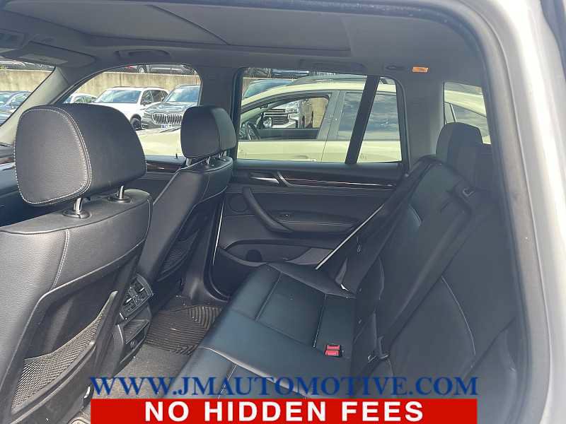 Used 2017 BMW X3 xDrive28i AWD/4WD image 3