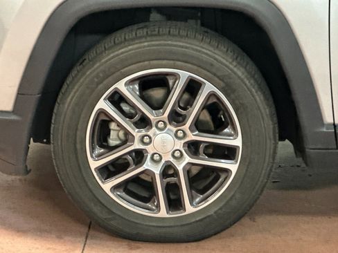 Certified 2020 Jeep Compass Latitude w/ Popular Equipment Group image 23