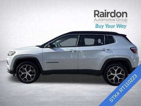 Used 2024 Jeep Compass Limited AWD/4WD image 4