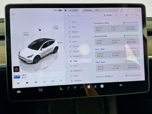 Used 2025 Tesla Model Y Long Range AWD/4WD image 48