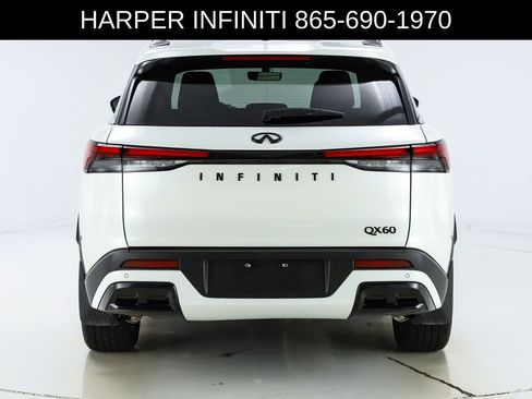 Used 2025 INFINITI QX60 Luxe w/ Black Edition image 9
