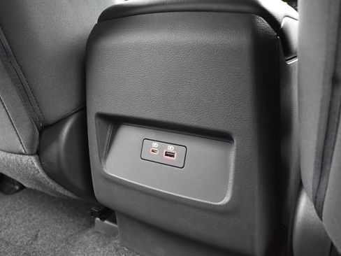 Used 2025 Nissan Frontier SV w/ Tow Package image 18