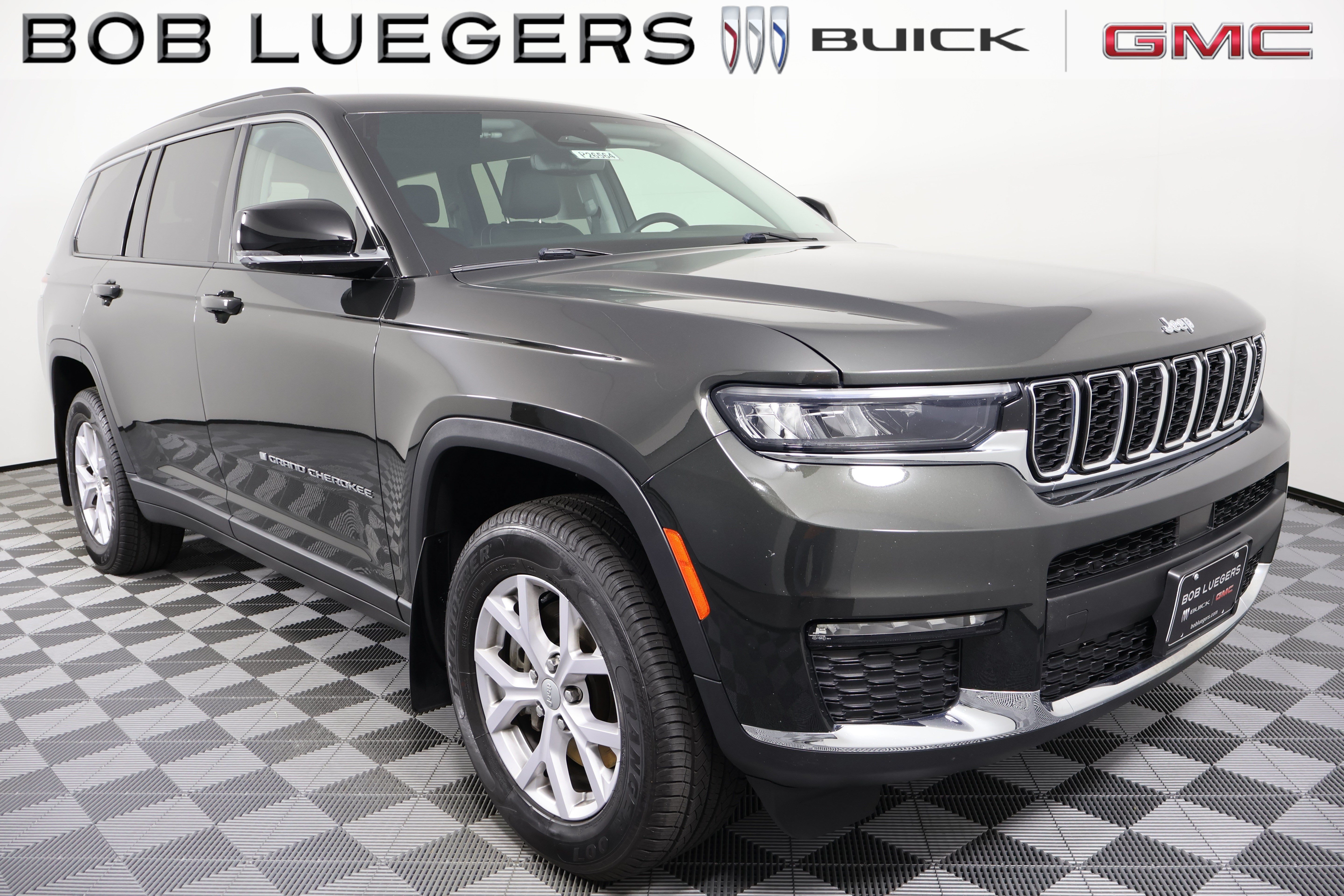 Used 2022 Jeep Grand Cherokee L Limited AWD/4WD image 1