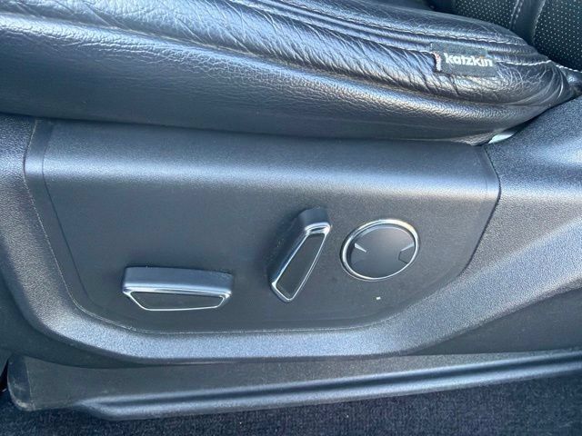 Used 2018 Ford F150 XLT w/ Equipment Group 302A Luxury AWD/4WD image 17