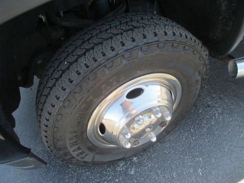 Used 2018 GMC Sierra 3500 Denali w/ Duramax Plus Package image 14