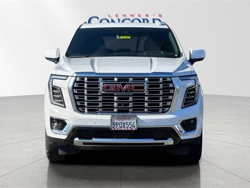 Used 2025 GMC Yukon Denali image 9