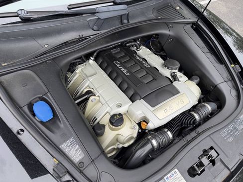 Used 2008 Porsche Cayenne Turbo AWD/4WD image 31