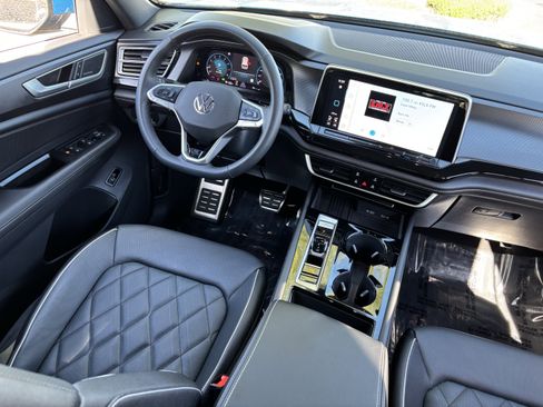 Certified 2025 Volkswagen Atlas Cross Sport SEL Premium R-Line image 12