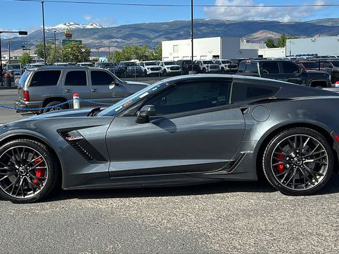 Used 2017 Chevrolet Corvette Z06 RWD image 8