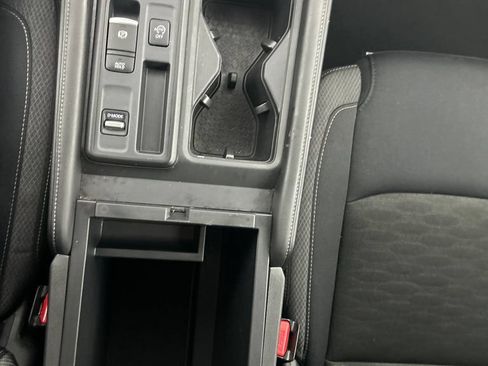 Used 2024 Nissan Pathfinder S w/ Cargo Package FWD image 15