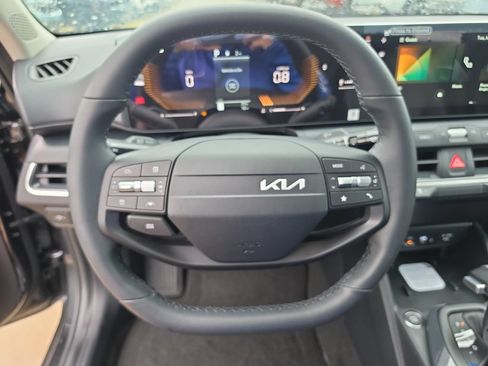 New 2026 Kia K4 EX FWD image 28