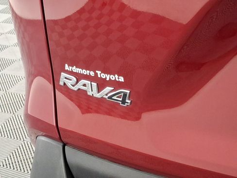 Used 2023 Toyota RAV4 XLE Premium AWD/4WD image 24