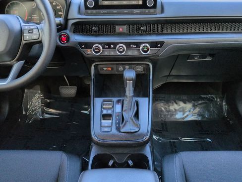 Used 2025 Honda CR-V EX image 18