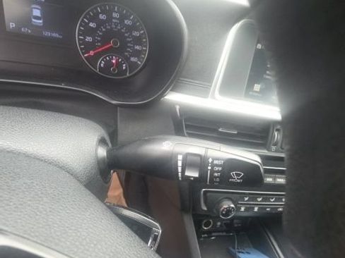 Used 2019 Kia Optima LX FWD image 17