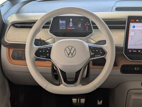 Used 2025 Volkswagen ID. Buzz 1st Edition RWD image 27
