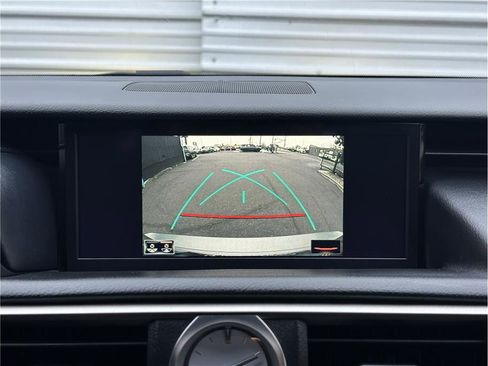 Used 2018 Lexus RC 300 image 23