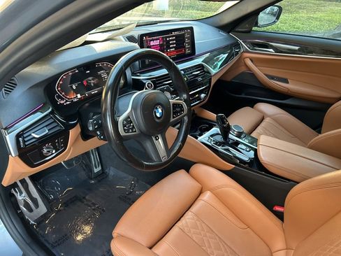 Used 2023 BMW 540i w/ M Sport Package image 6