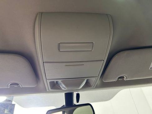 Used 2020 Dodge Grand Caravan SE FWD image 23