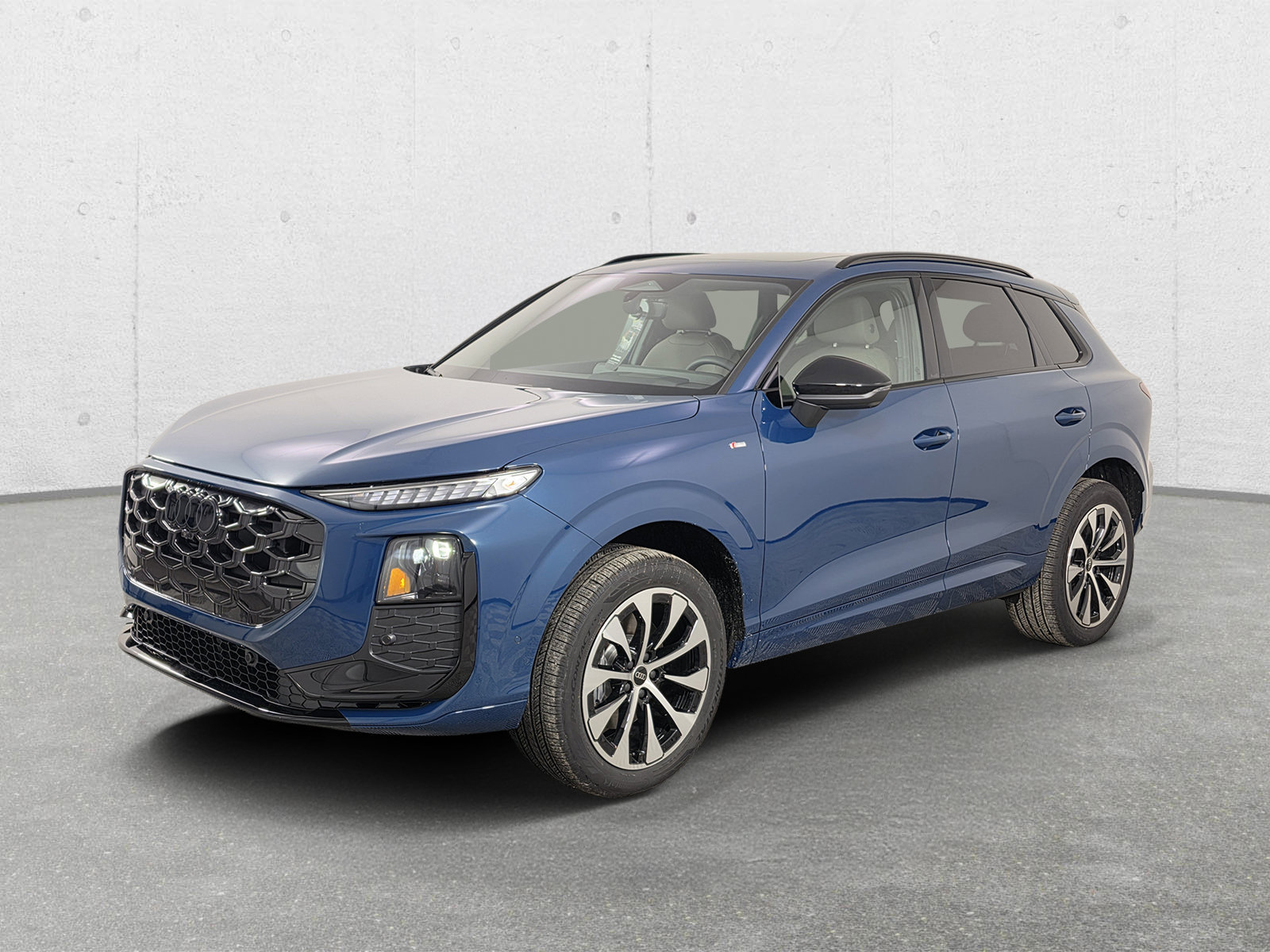 New 2026 Audi Q3 quattro 2.0T AWD/4WD image 3