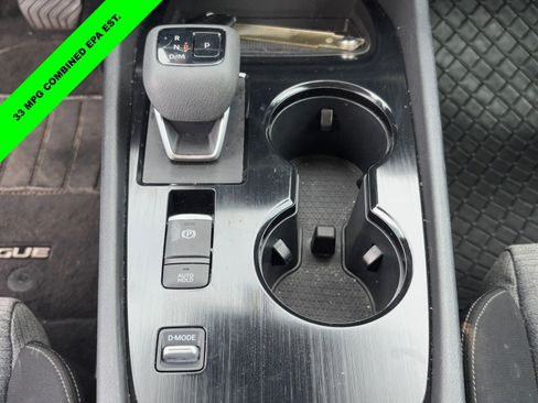 Certified 2023 Nissan Rogue SV image 27