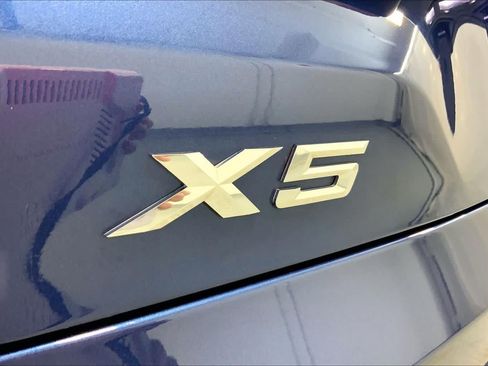 Used 2021 BMW X5 xDrive40i w/ Premium Package AWD/4WD image 29