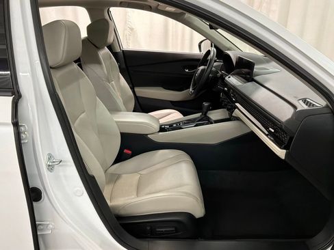 Used 2023 Honda Accord EX-L image 27