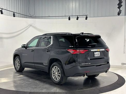 Used 2023 Chevrolet Traverse LT AWD/4WD image 14