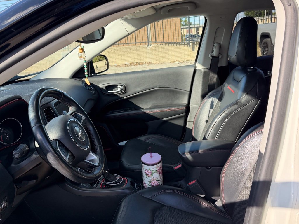Used 2019 Jeep Compass Trailhawk AWD/4WD image 7