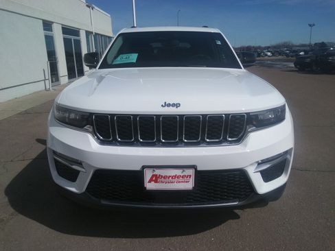 Used 2022 Jeep Grand Cherokee Limited 4xe image 3