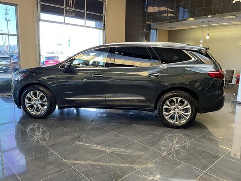 Used 2021 Buick Enclave Avenir w/ Avenir Technology Package image 5
