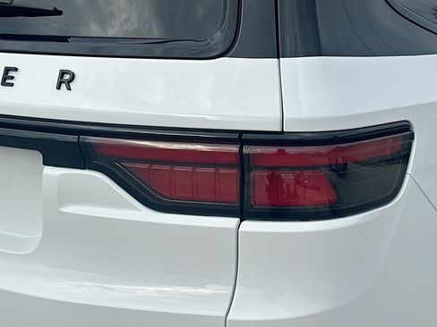 Used 2025 Jeep Wagoneer Series II image 29