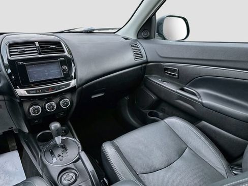 Used 2015 Mitsubishi Outlander Sport SE AWD/4WD image 23
