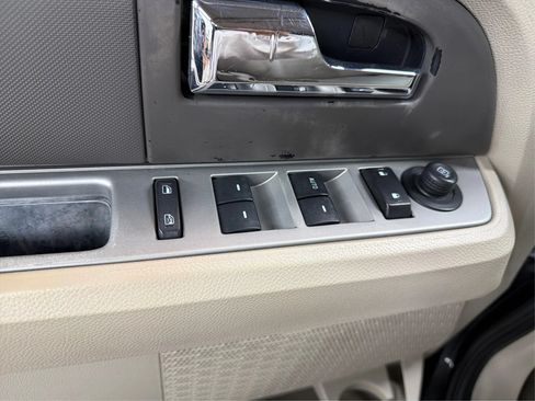 Used 2012 Ford Expedition XLT RWD image 17